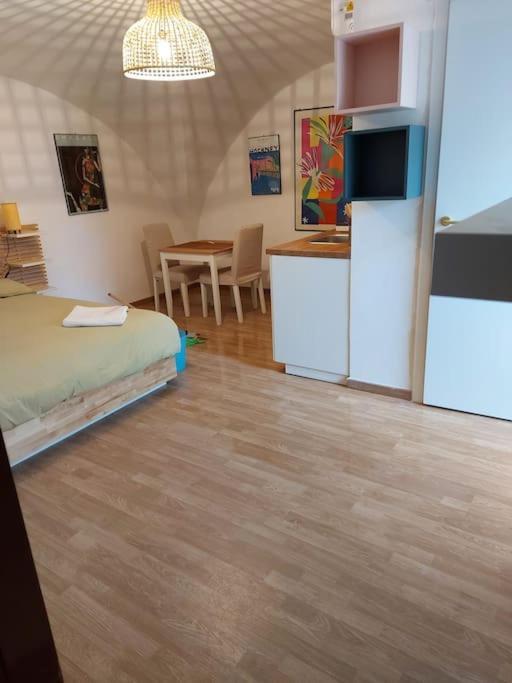 Quintino Sella 175 Foresteria Matisse Bari Kültér fotó